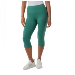 32 Degrees Green 15.5” Cropped Leggings with Pockets XS NWT